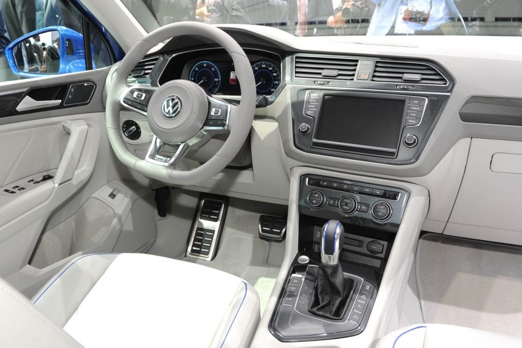 2017 Volkswagen Tiguan interior UAE