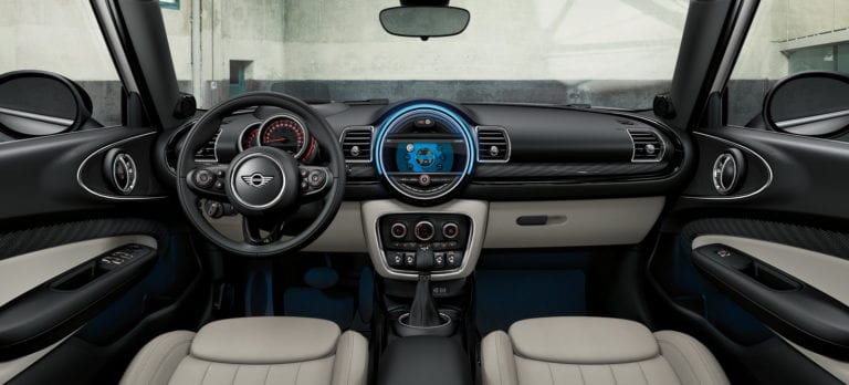 2017 Mini Interior