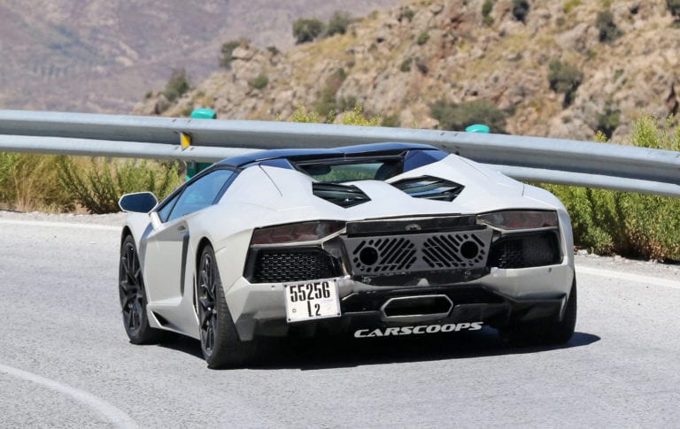 Lamborghini Aventador Performante