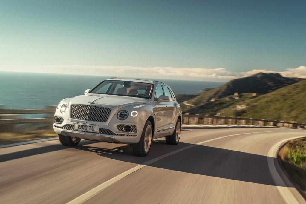 2018 Geneva Motor Show - Bentley Bentayga Hybrid