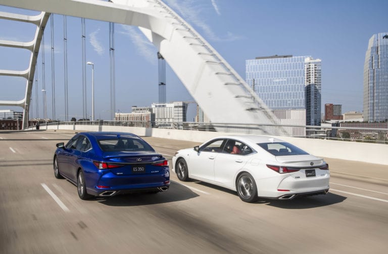 2019 Lexus ES