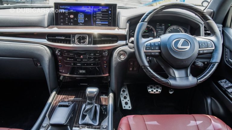 Right hand drive cars in the UAE