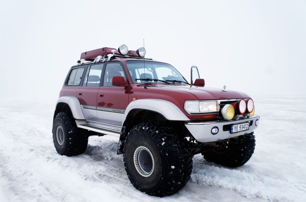 Land Cruiser Arctic