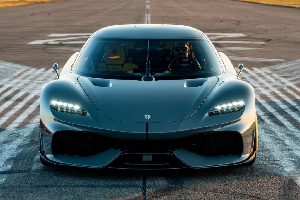 Koenigsegg Gemera - the worlds coolest family car - Dubi Cars - New and ...