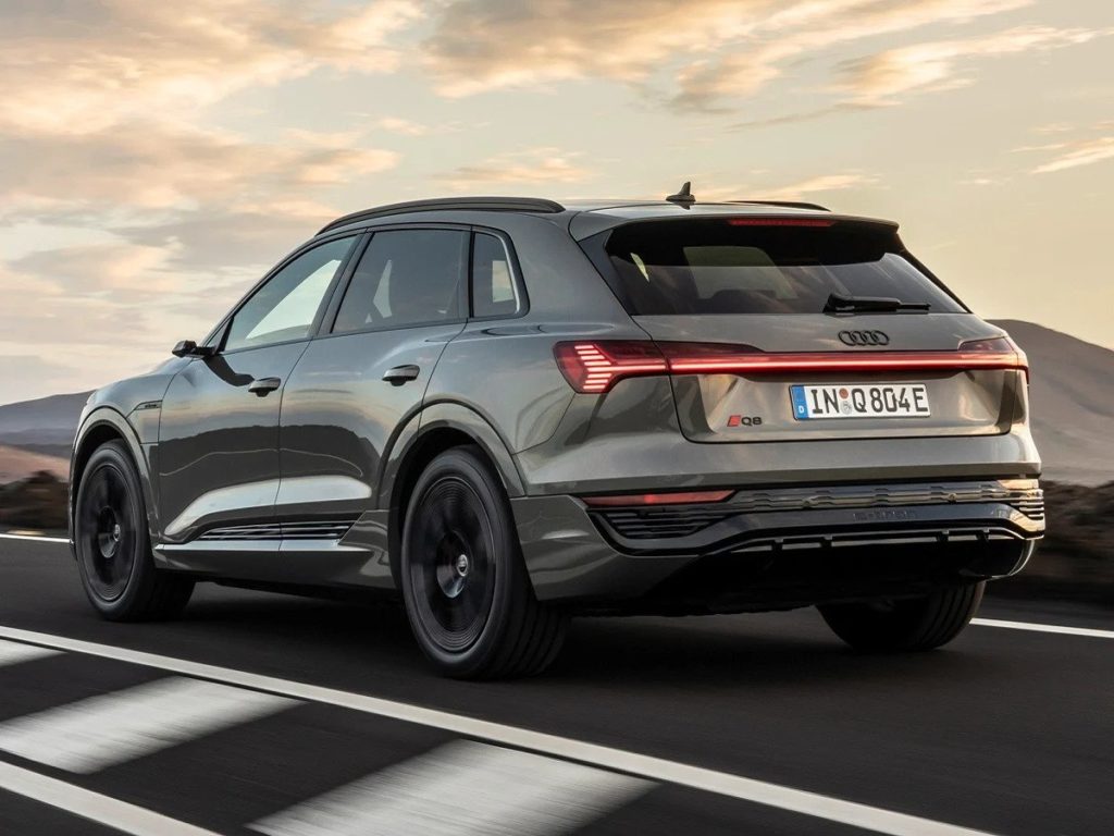 Audi Etron Q8 Length 2024 Celine Beverlie