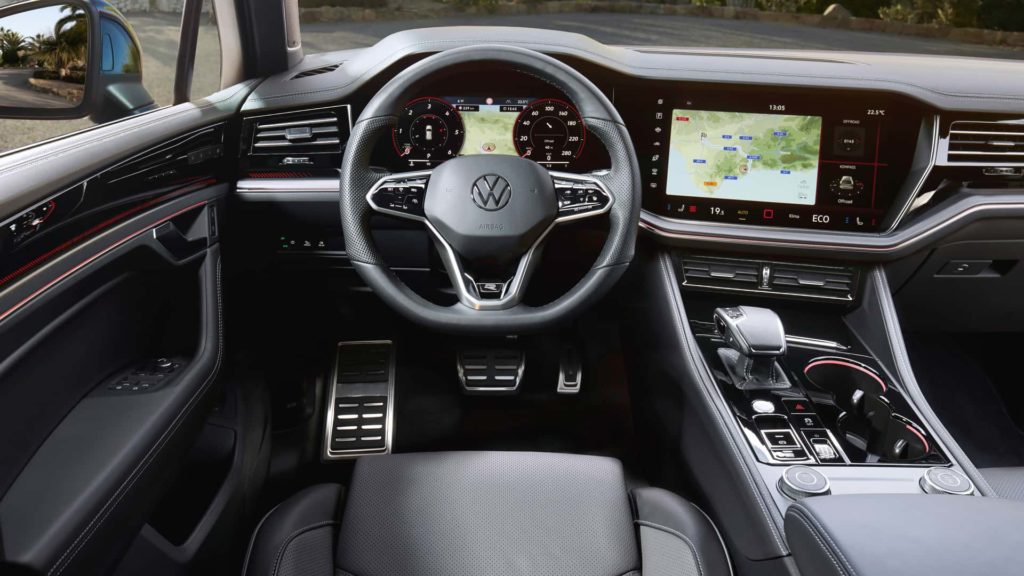2024 VW Touareg Facelift Revealed — Now Only Available With V6 Engine