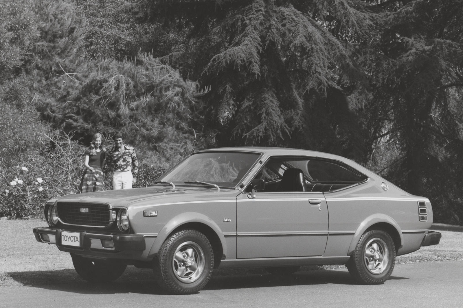 toyota corolla history generations versions hatchback