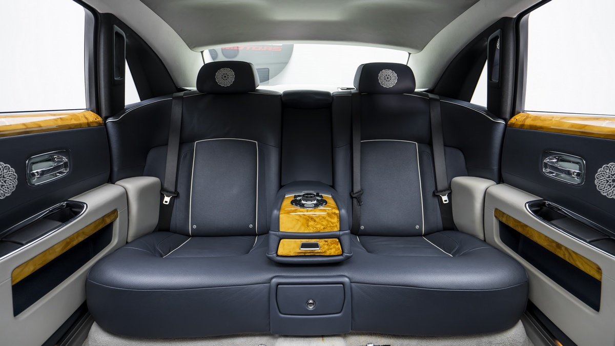 rolls royce ghost review