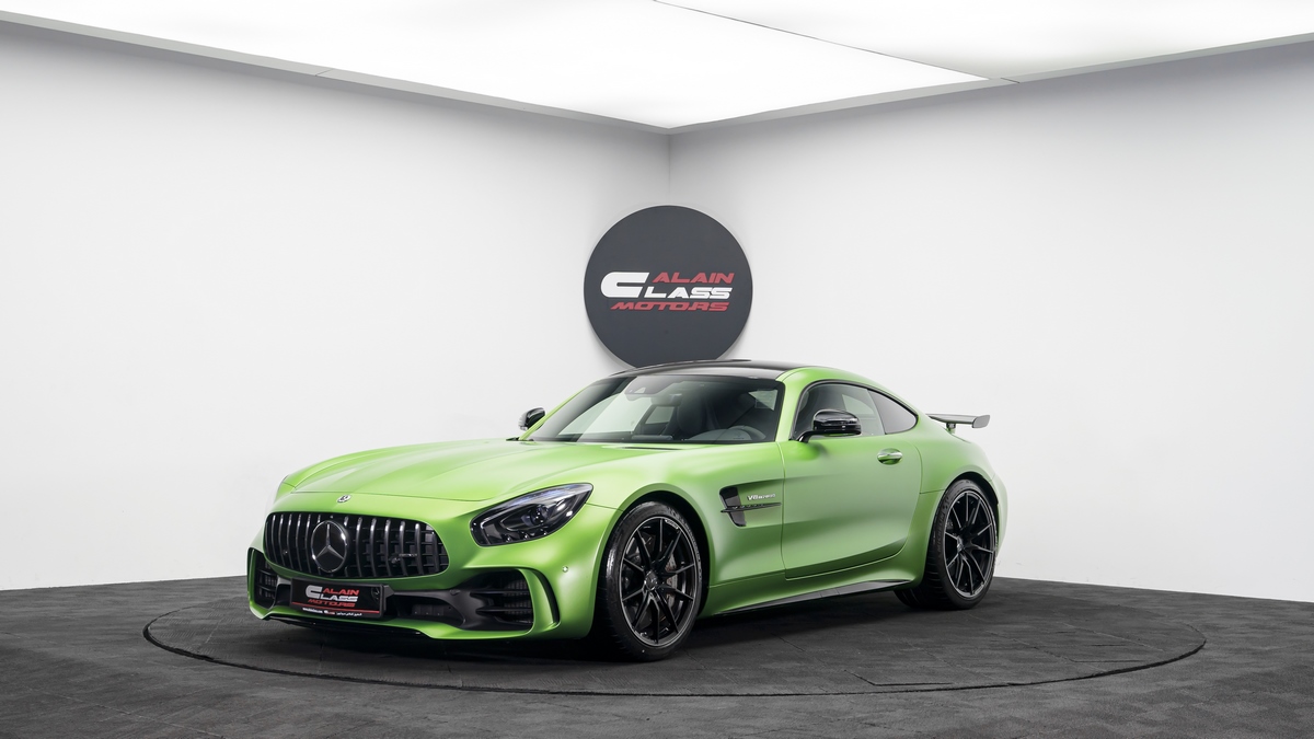 Mercedes-AMG GT-R Review