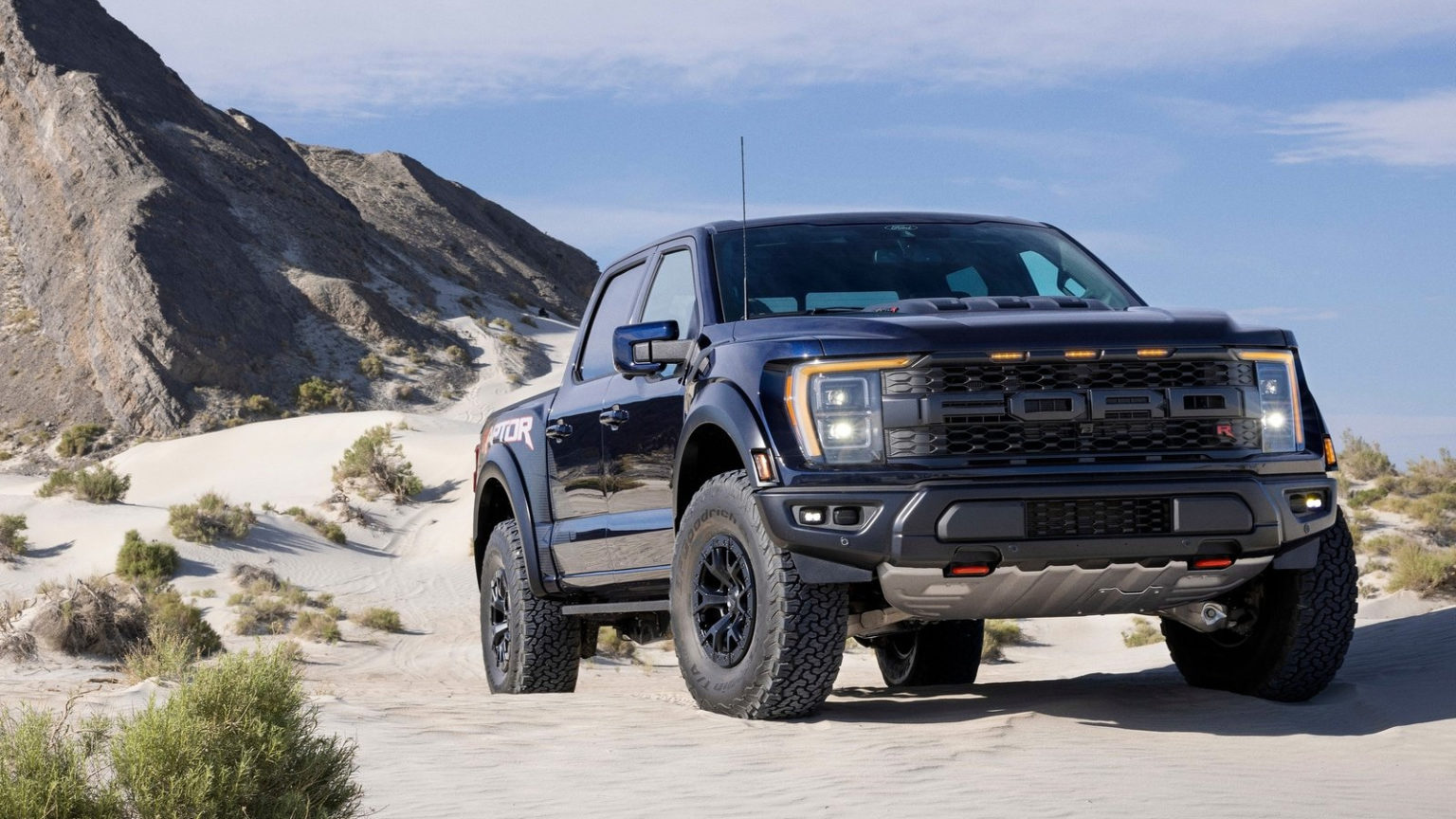 Top Five Cars With The Largest Fuel Tank Capacity Enough Fuel To Drive You To The Moon? Dubi