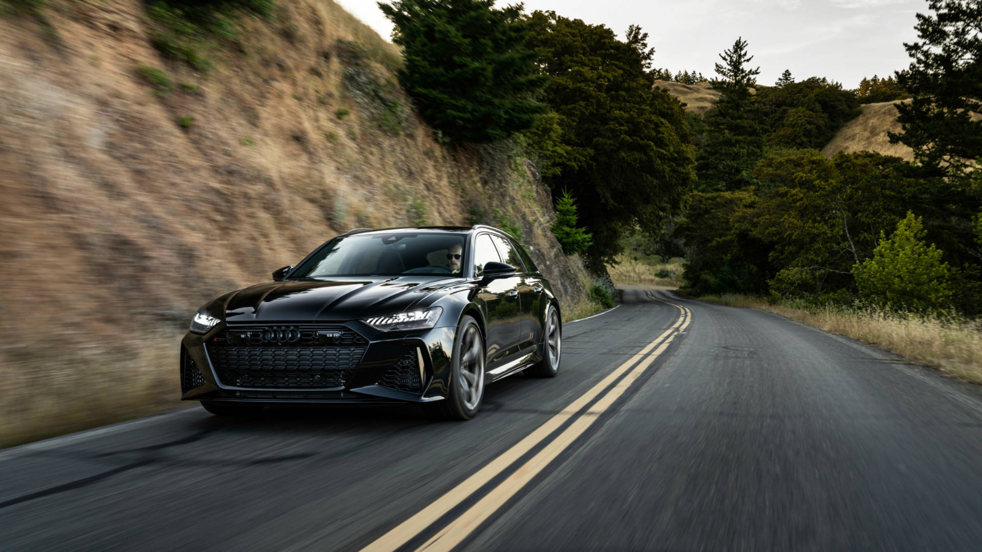 Audi RS6 Avant Review 