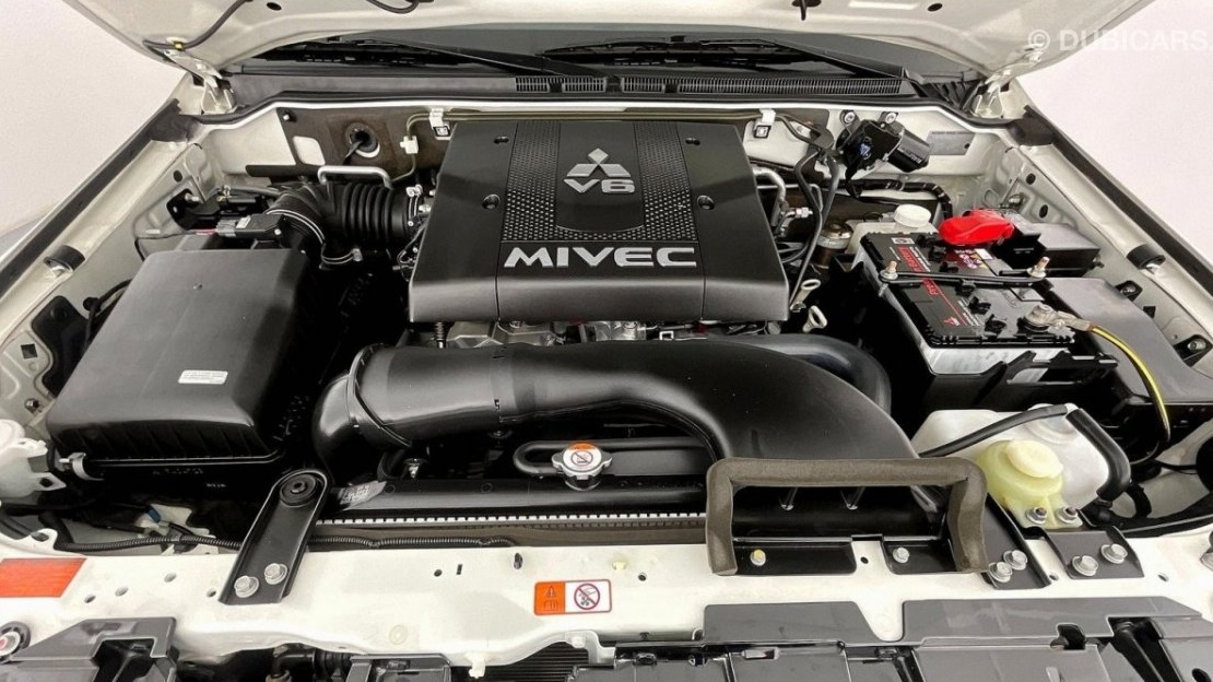 Mitsubishi Pajero Signature Edition Engine