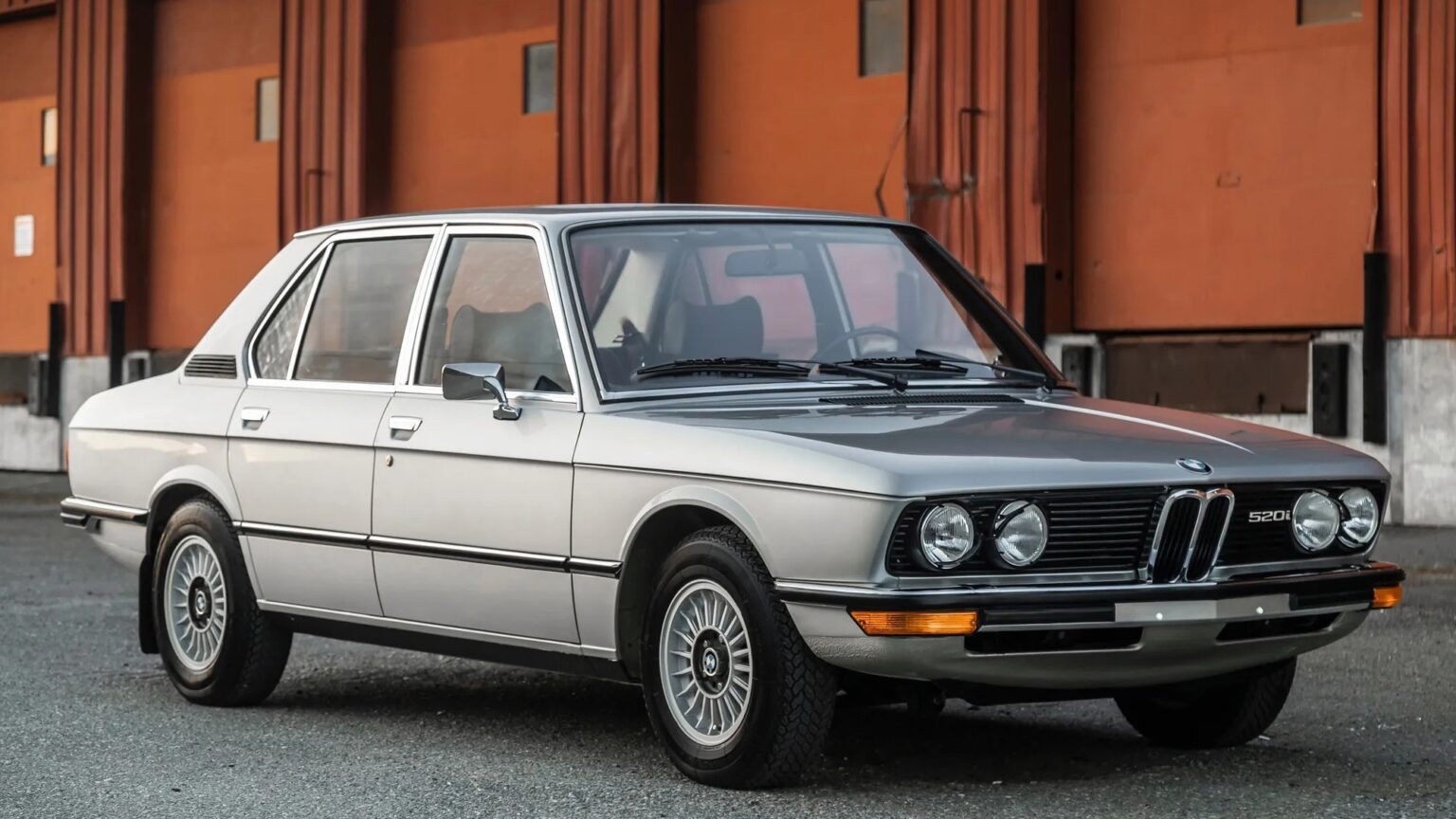 bmw 5 series models by year