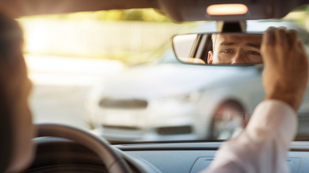 UAE Driving License Mirrors