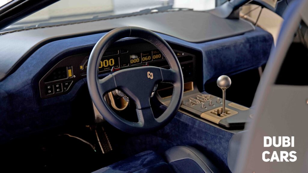 Eccentrica Lamborghini Diablo Interior