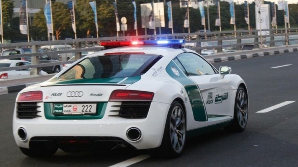 Dubai Police Audi R8