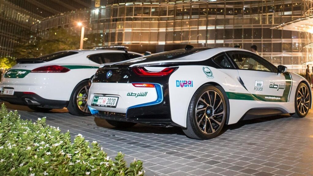 Dubai Police BMW i8