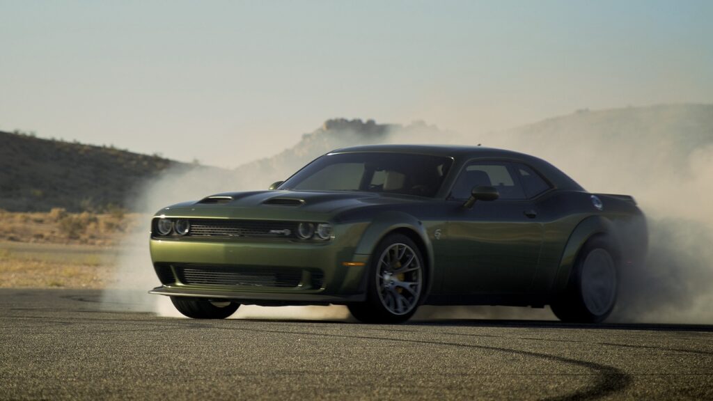 Dodge Challenger Drift