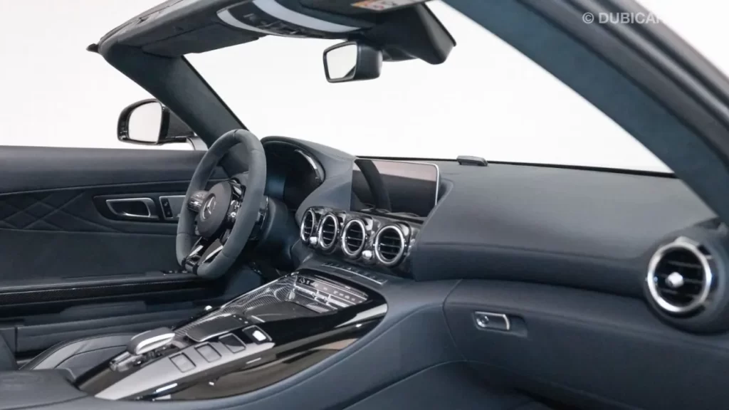 Mercedes-AMG GT-R Roadster Interior