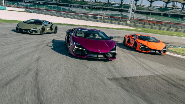 Lamborghini Revuelto Review