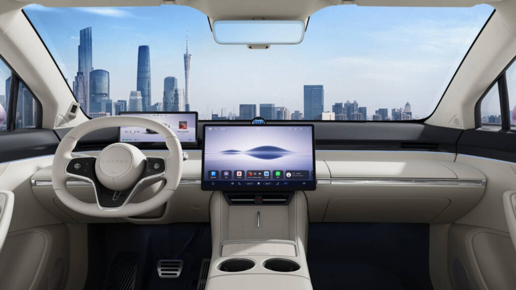 chery luxeed r7 launched price specs range features details