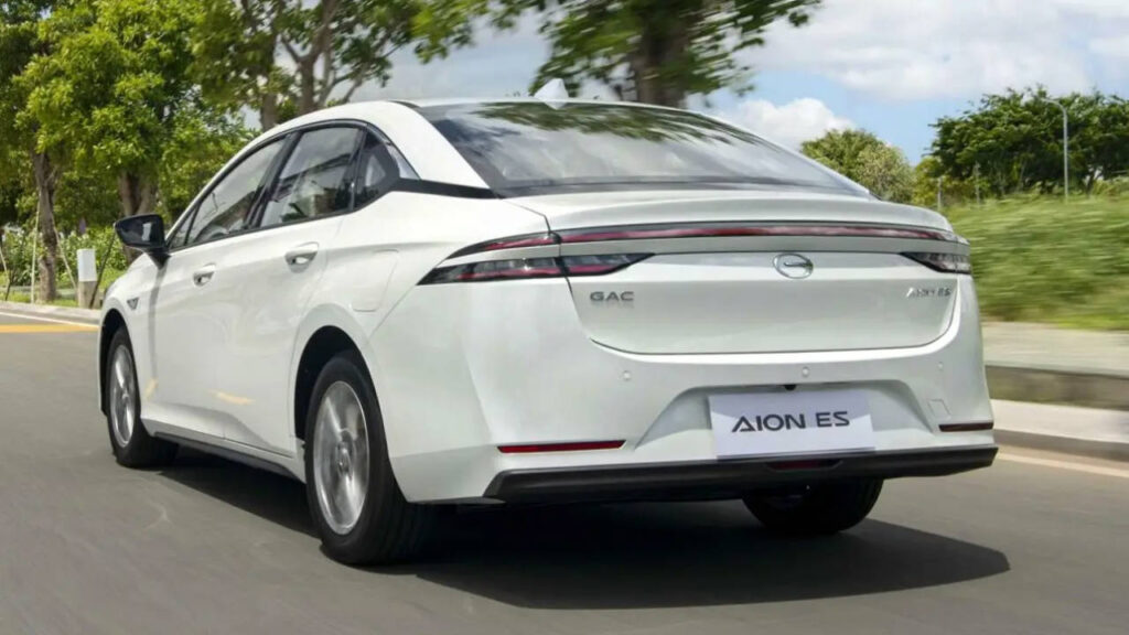 GAC Aion ES