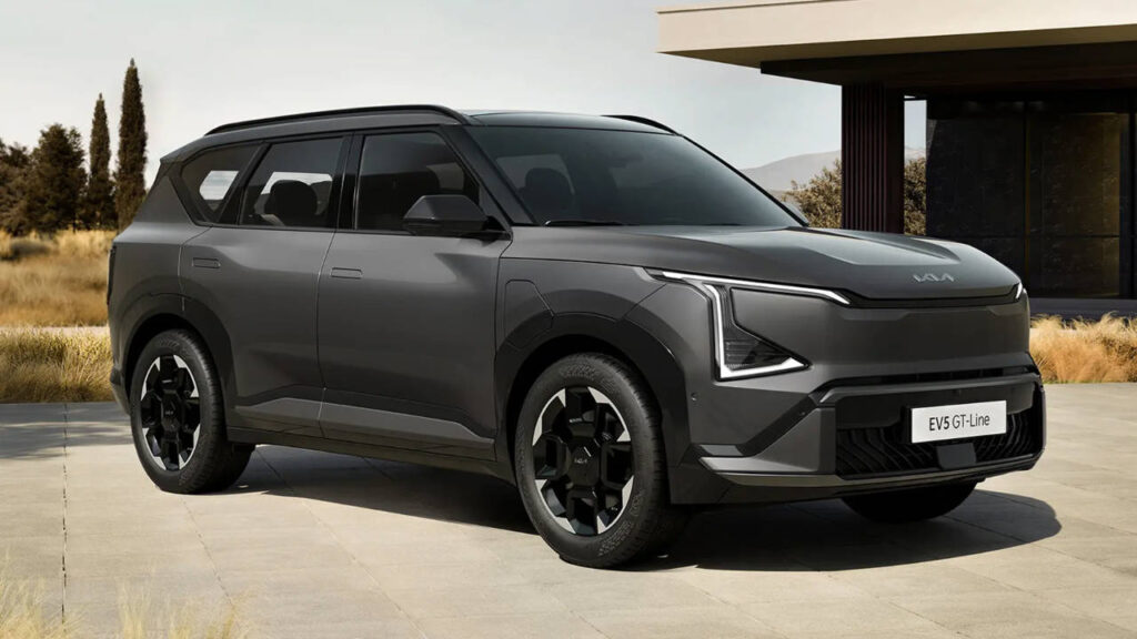 كيا الإمارات