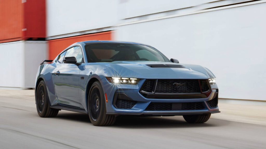 american car dealerships uae