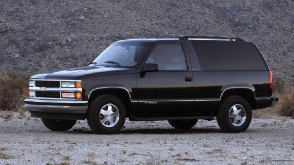 cars turning classic in 2025