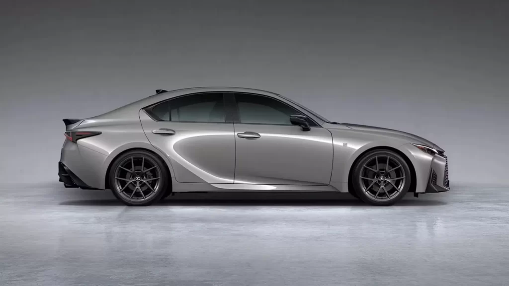 New Lexus IS350 Launched In UAE