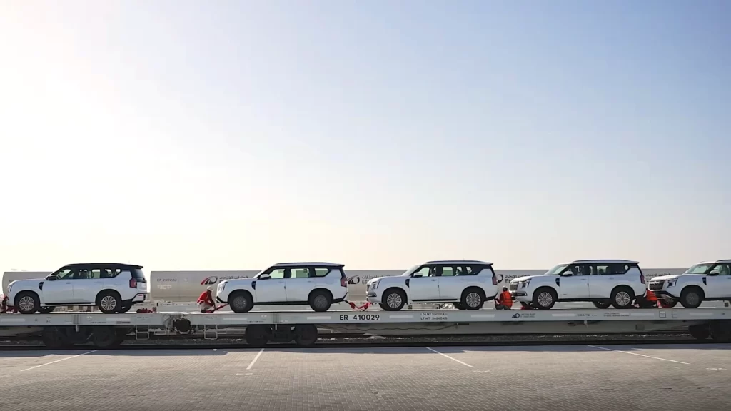 Etihad Rail Transports Cars For The First Time In The UAE