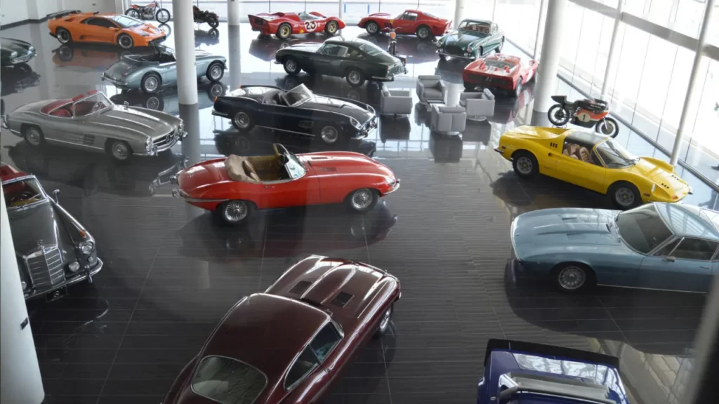 indoor activities for petrolheads in uae
