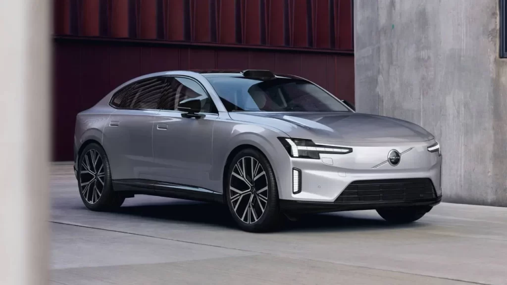 Al-Futtaim Volvo Opens UAE’s Largest Showroom In Dubai | New Volvo ES90 Showcased