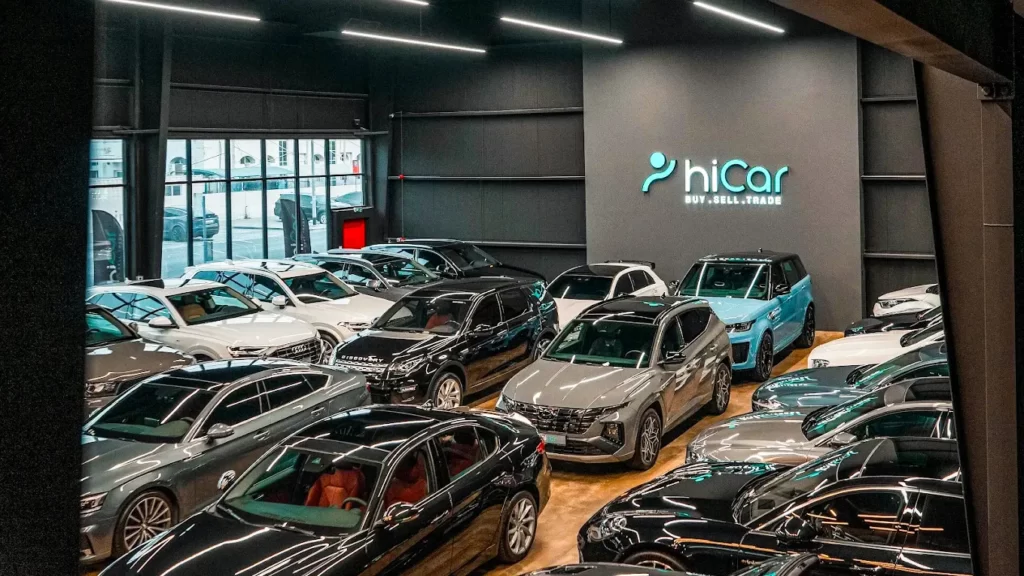 hiCar DubiCars Partnership