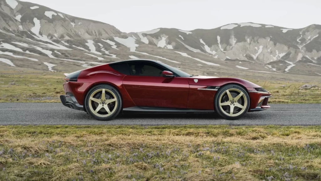 Ferrari 12Cilindri Manuale