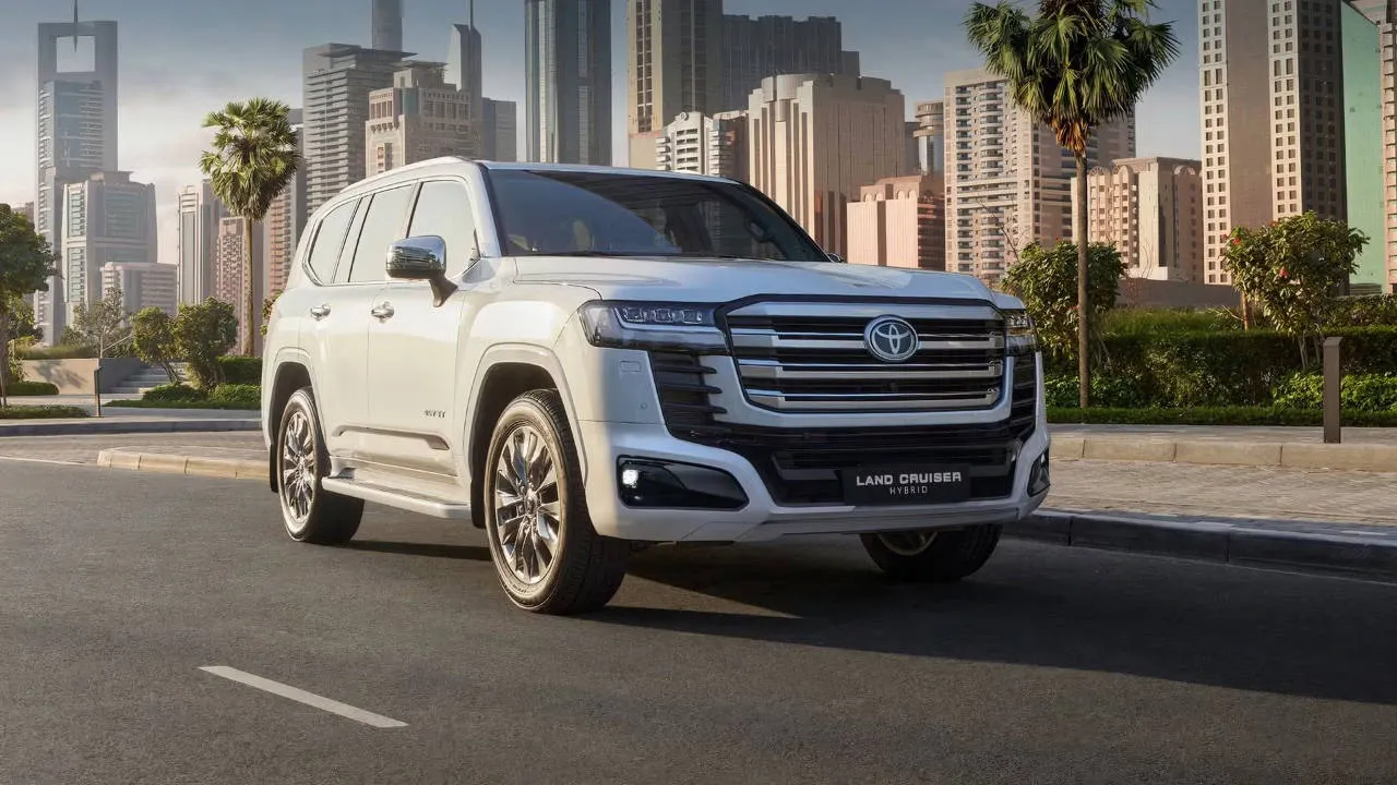 Toyota Land Cruiser 300 Ownership Cost In The UAE: New &amp; Used Guide