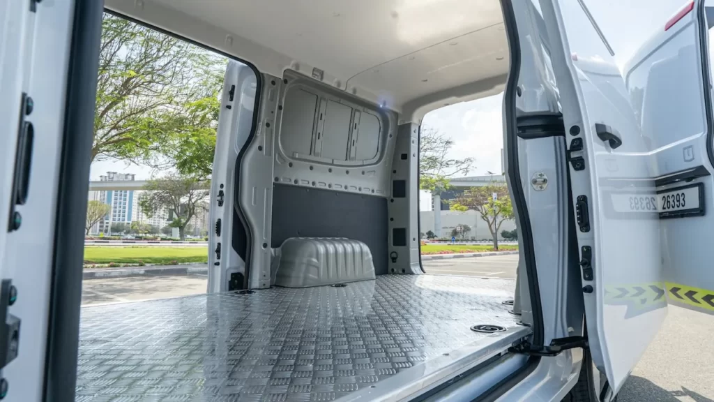 Farizon V7E Electric Van Dubai Launch