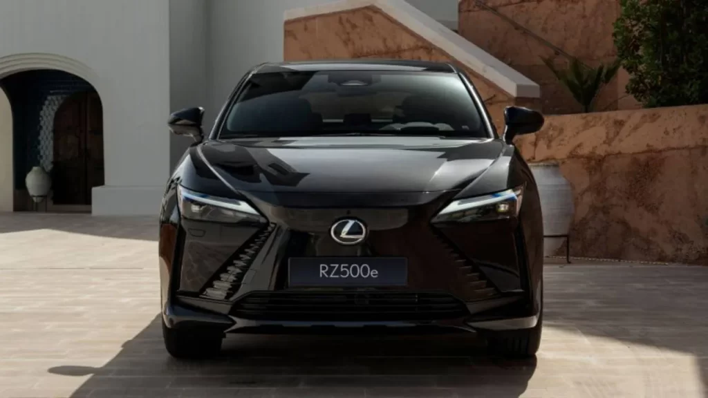 Lexus RZ 500e UAE
